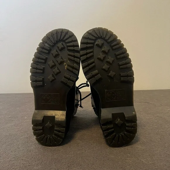 Dr. Martens, Jadon 8-Eye Leather Platform Boot - Picture 5 of 7